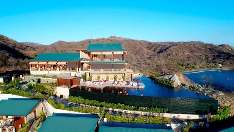 Las Catalinas / Casa Chamaleon